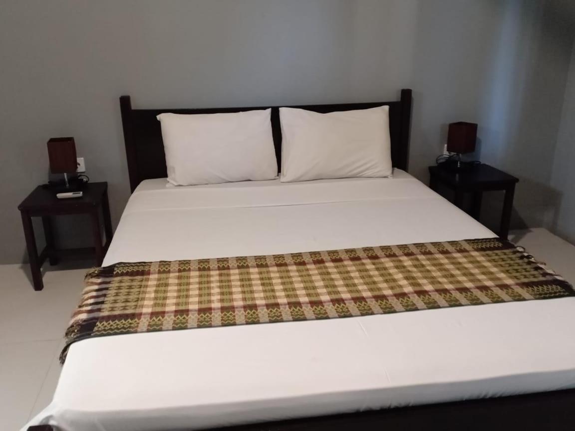 Rasti 2 Homestay Kuta  Экстерьер фото
